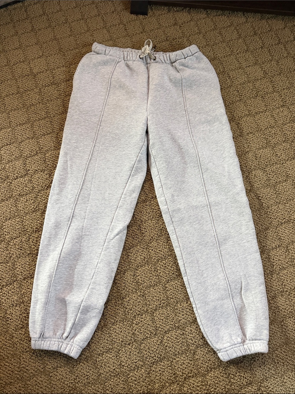 Vuori Light Gray Jogger Sweatpants with Drawstring